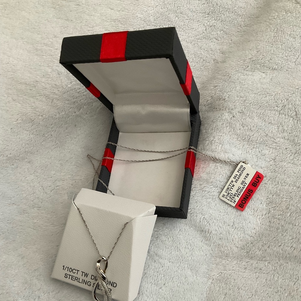 NWT 1/10CT TW DIAMOND STERLING SILVER - Picture 6 of 10